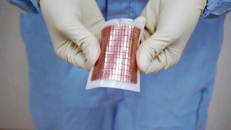 This Flexible Thermoelectric Skin Has Made Me a Believer in Thermal Haptics for VR