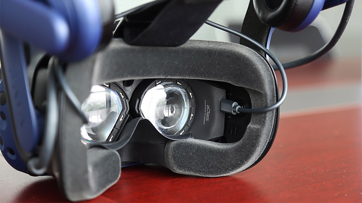 Vive Eye-tracking & Corrective Lens Add-on Confirmed Compatible