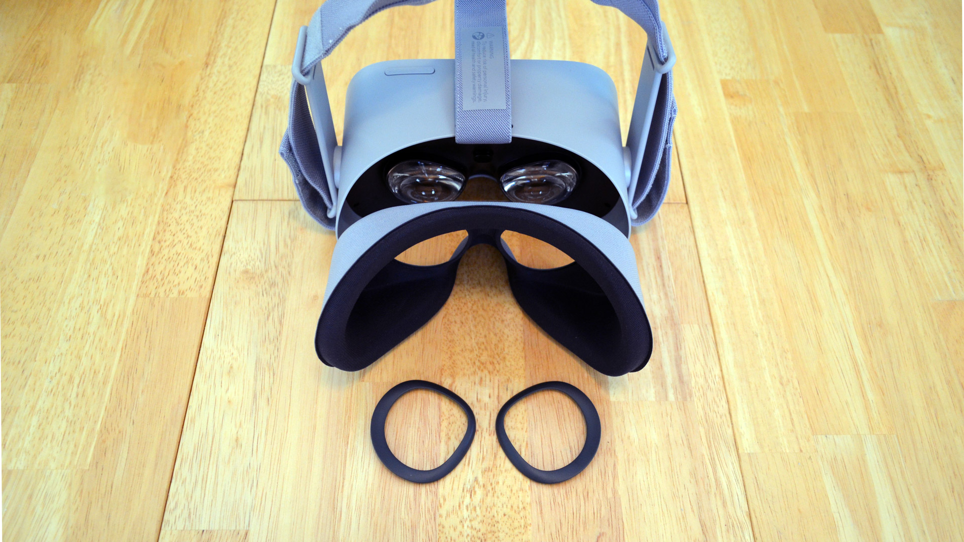oculus quest 2 with glasses